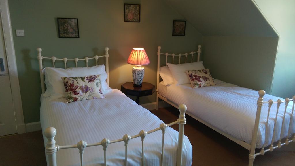 Lochinver Guesthouse Ayr Ngoại thất bức ảnh