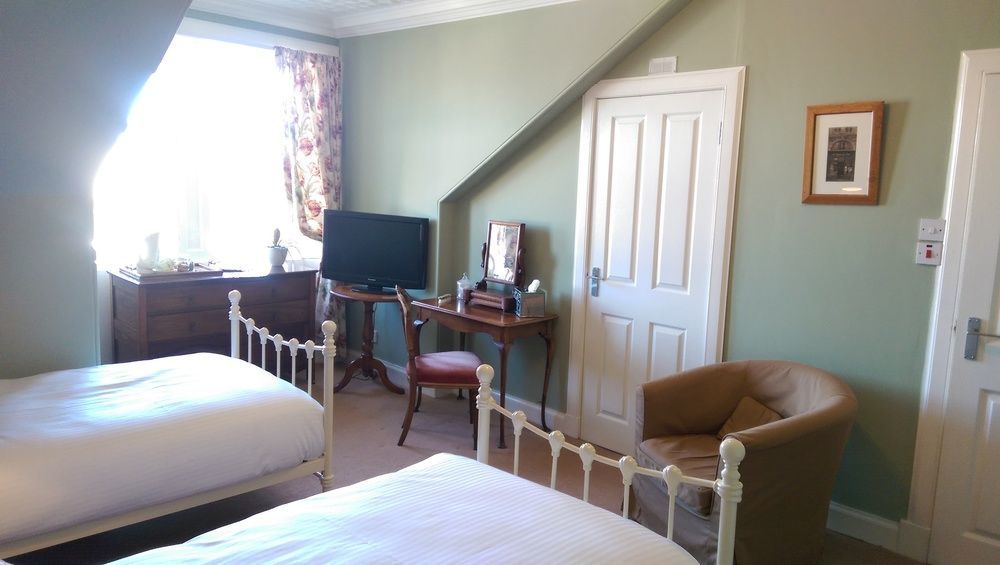 Lochinver Guesthouse Ayr Ngoại thất bức ảnh