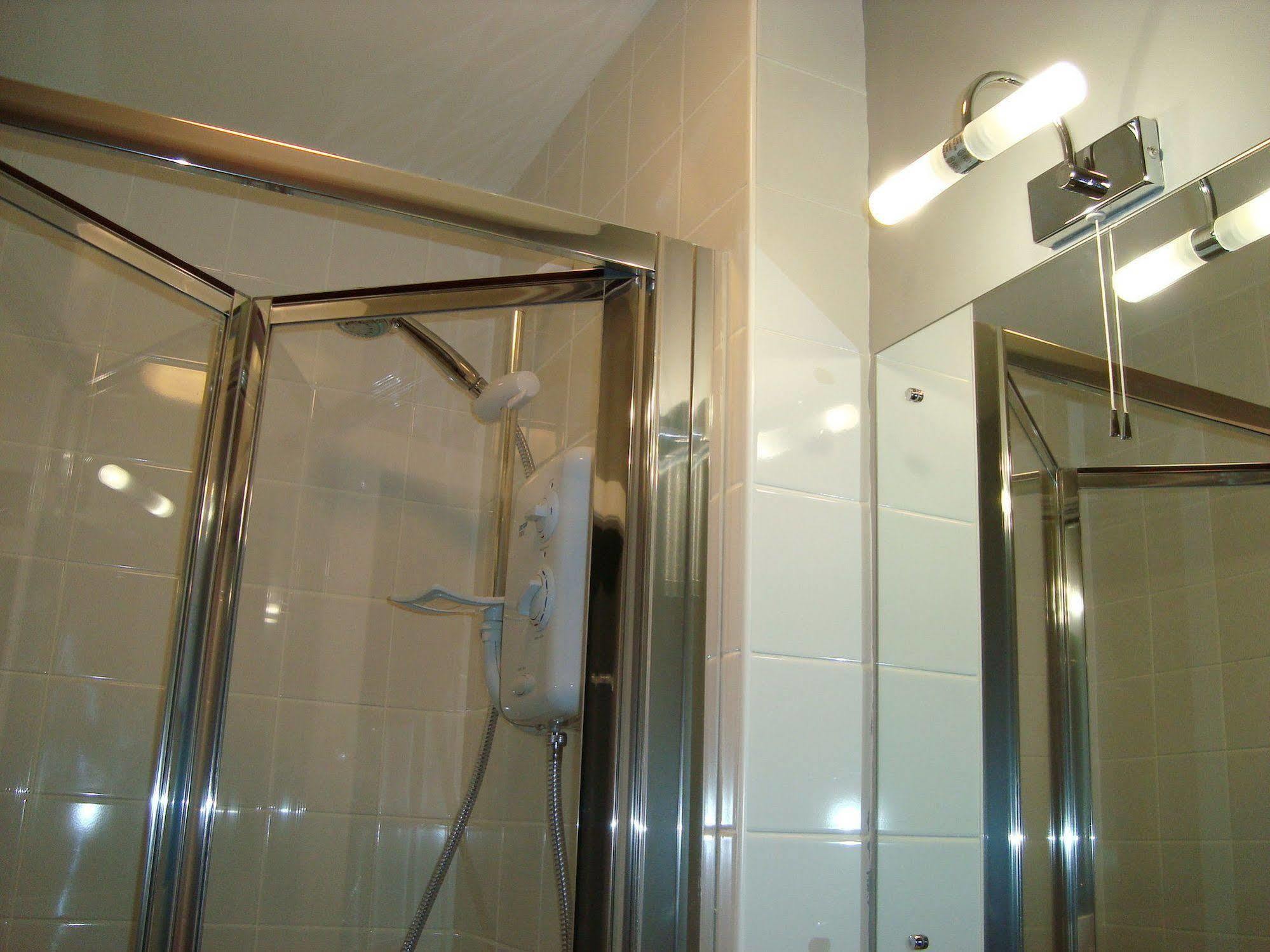 Lochinver Guesthouse Ayr Ngoại thất bức ảnh