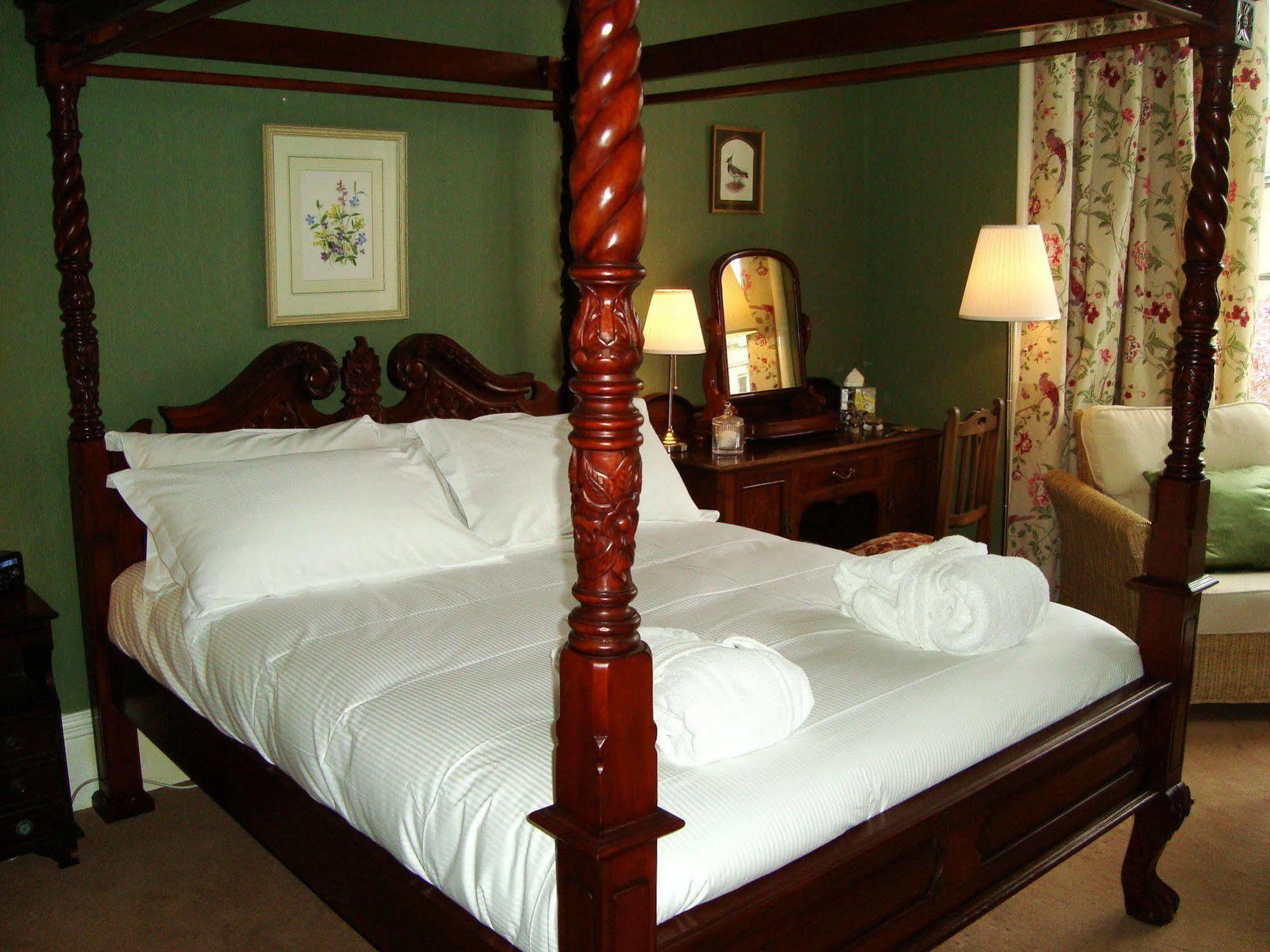 Lochinver Guesthouse Ayr Ngoại thất bức ảnh