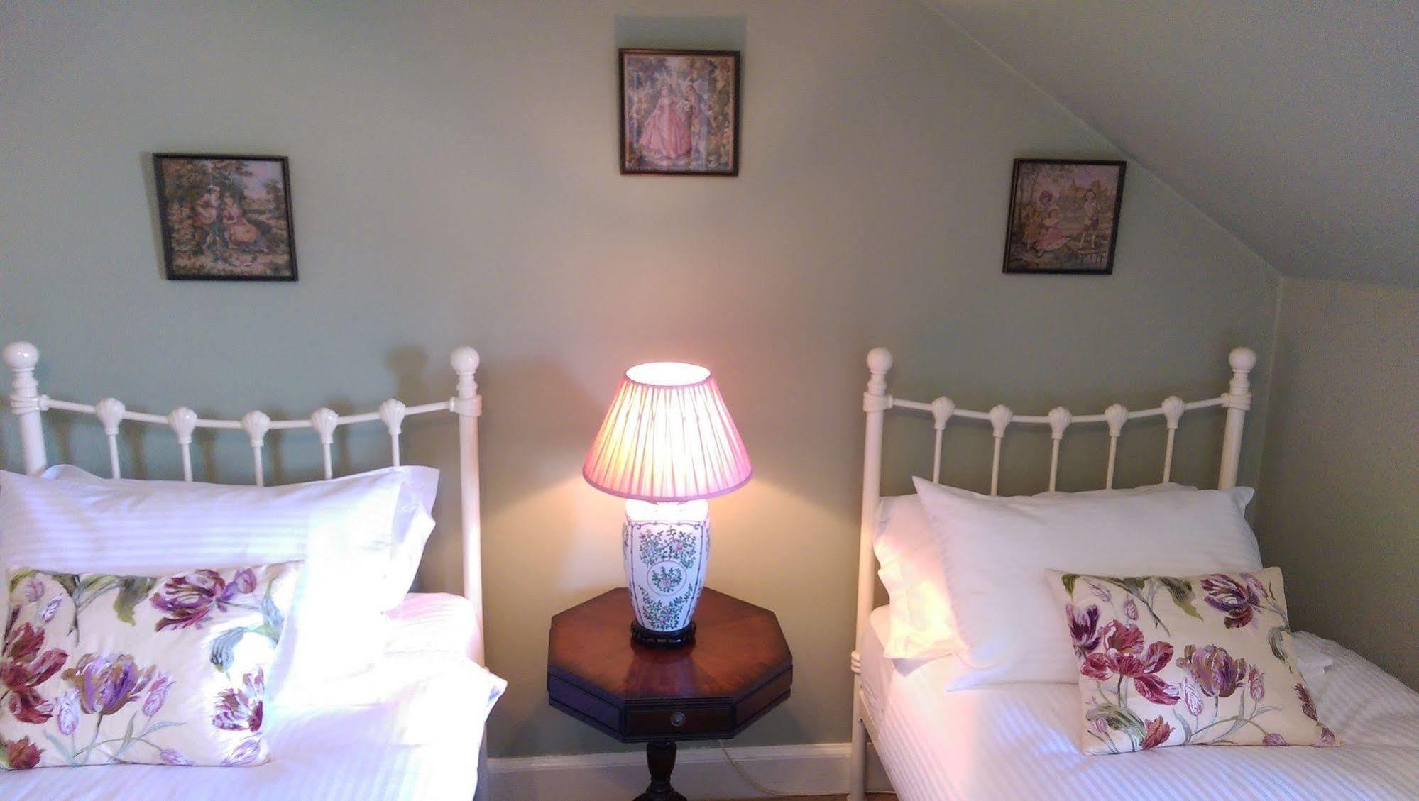 Lochinver Guesthouse Ayr Ngoại thất bức ảnh
